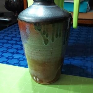 Glazed pottery vase